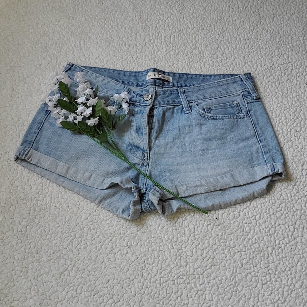 Hollister Medium Wash Mom Style Denim Shorts